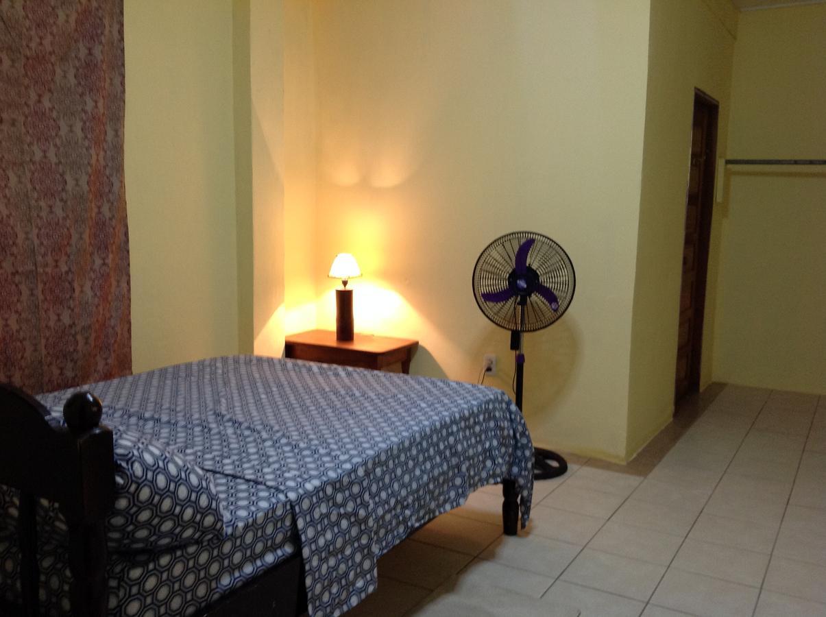 Placencia Hostel Buitenkant foto